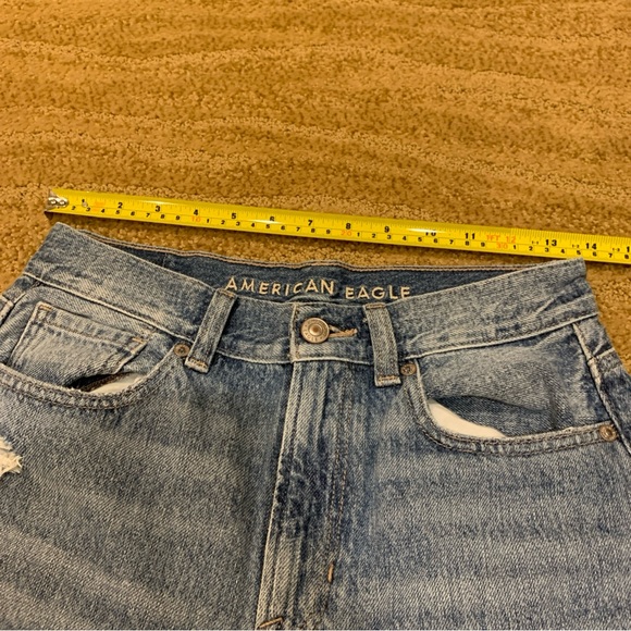 American Eagle Women’s Size 2 Relaxed Mom Jean - Picture 10 of 16